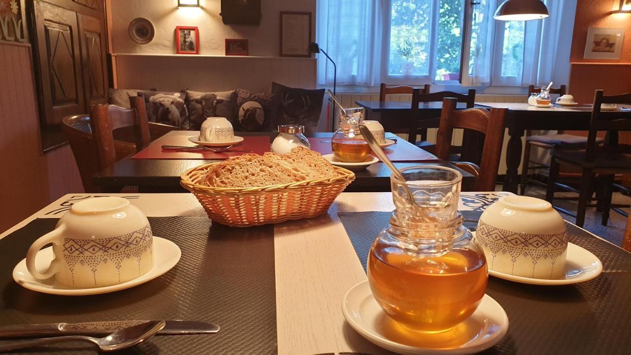 Auberge De Trente Pas Saint-Ferréol-Trente Εξωτερικό φωτογραφία